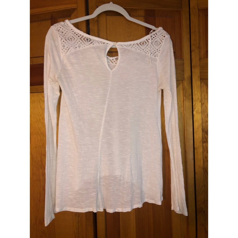 Aeropostale white long sleeve